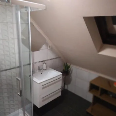 Pipacsos Vendeghazak