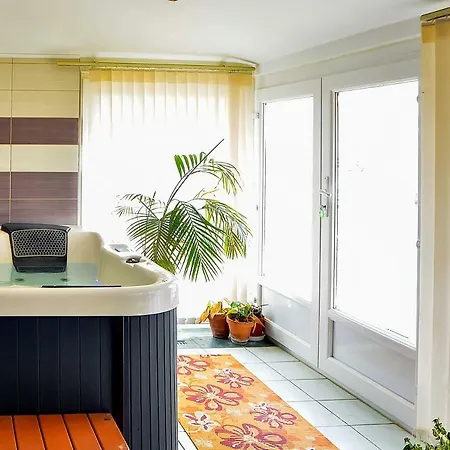 Pipacsos Vendeghazak Διαμέρισμα