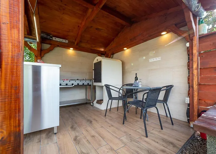 Pipacsos Vendeghazak * Kiskunmajsa