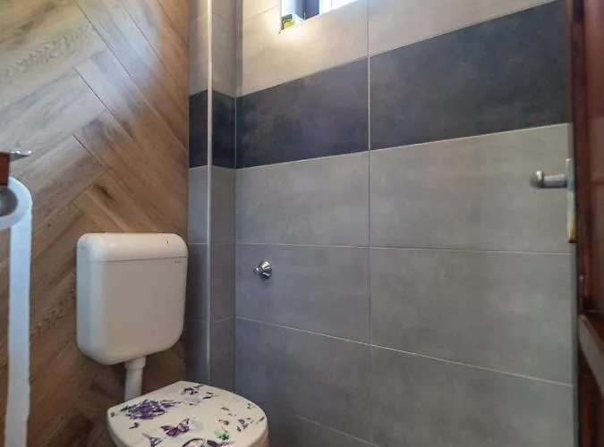 Apartament Pipacsos Vendeghazak Kiskunmajsa