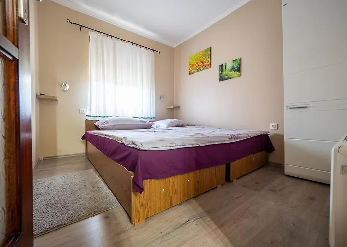 Pipacsos Vendeghazak * Kiskunmajsa